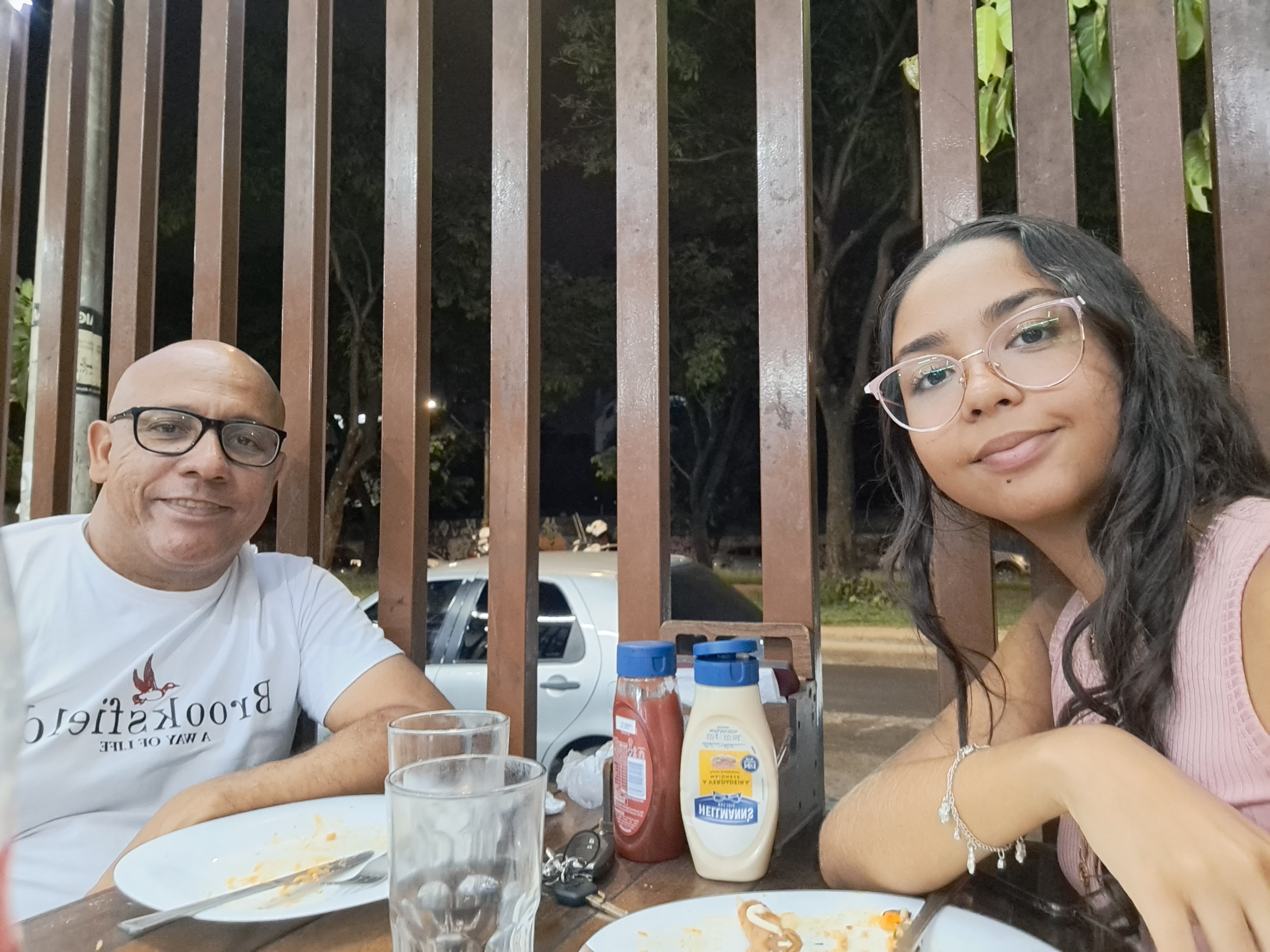 Welton Oliveira e Raissa Oliveira — pai e filha, fundadores da Woliv Executive Travel